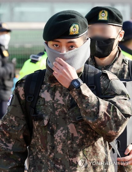 V de BTS asignado a la unidad policial de élite después de completar el entrenamiento militar