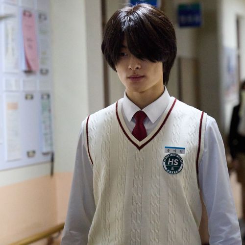 FOTOS: High School Return Of A Gangster lanza PRIMERAS imágenes de Yoon Chan Young